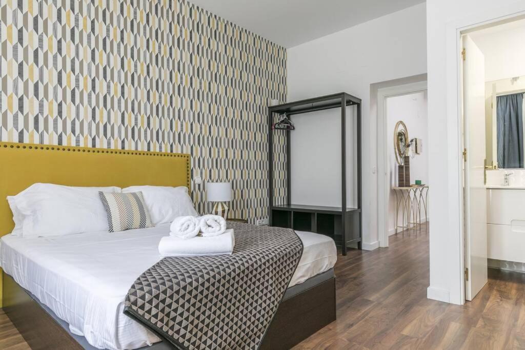 Apartamentos Plaza De Pedro Zerolo I Мадрид Экстерьер фото